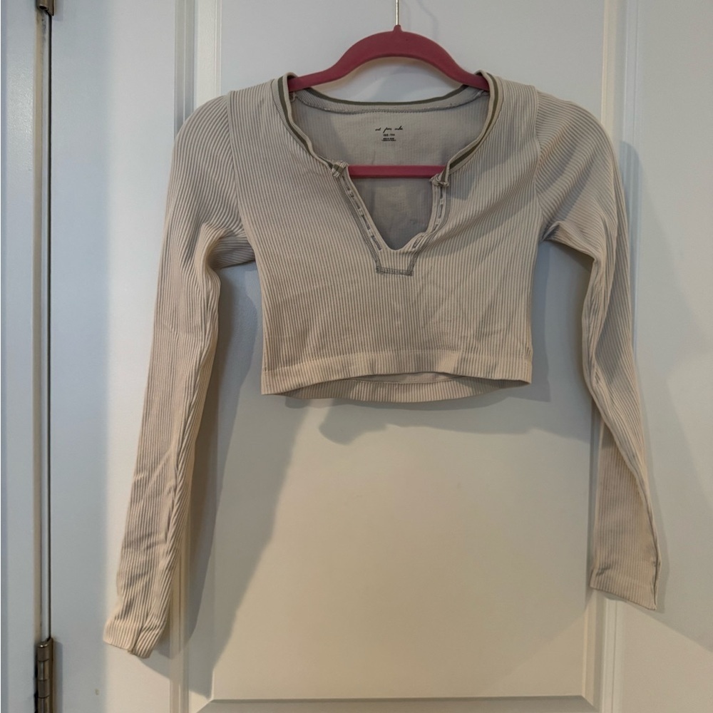 Urban Outfitters long sleeve crop top